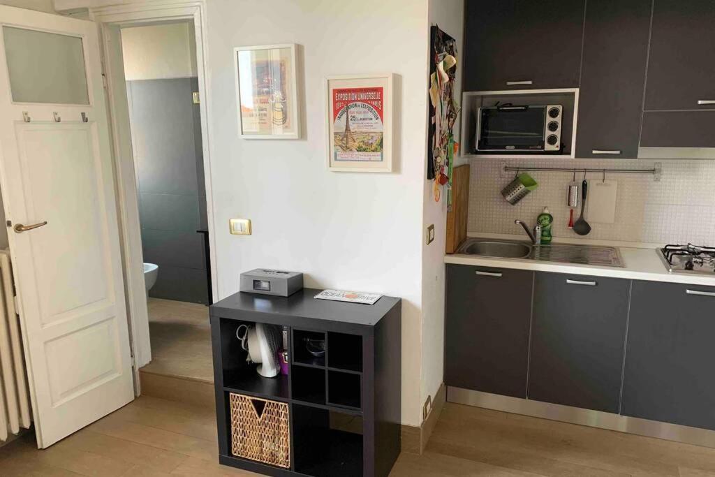 Appartamento Splendido Con Tutti Servizi In Zona Navigli Milan Exterior photo